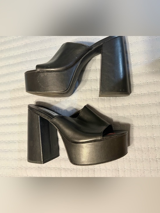 Steve Madden Shoes - Steve Madden Black Platform Block Heel Mules 10